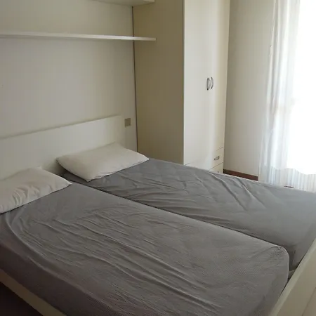 Sea View Flat With Balcony And Pool Appartement